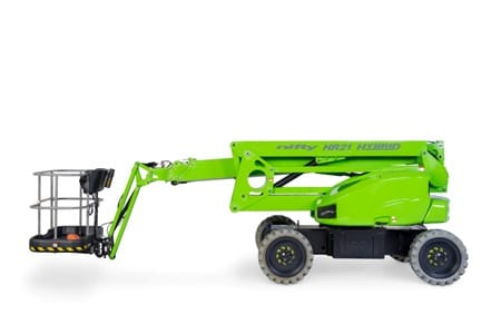 HR21 4x4 Side